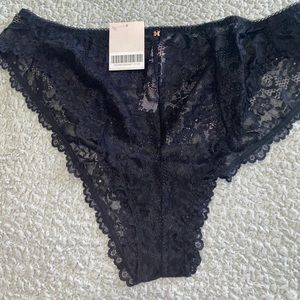 Savage X Fenty High Leg Brazilian Lace Panties